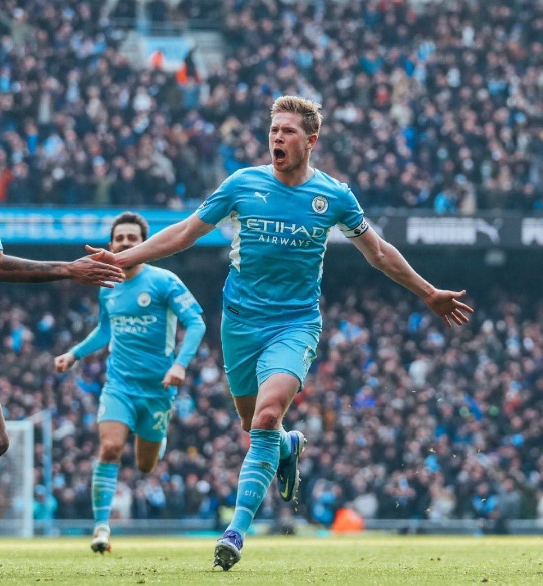 欧文快攻压哨上篮，全场沸腾（欧文压哨快攻上篮，引爆全场）