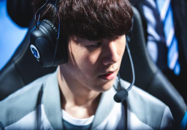 Falcons 和 G2 在 IEM Cologne 2025 的首场比赛中获胜