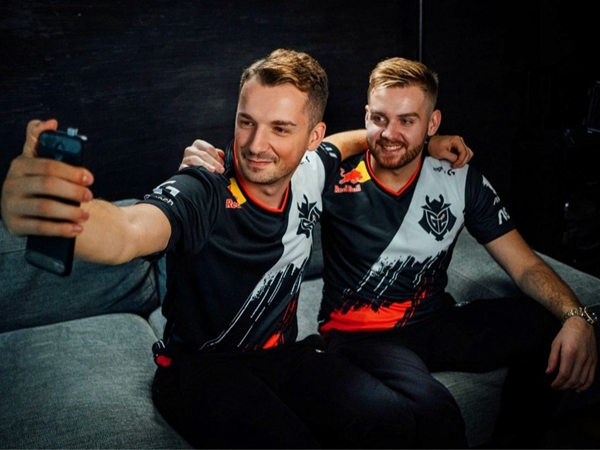 Tabe：我还是很看好RNG 他们现在的实力还没有完全打出来