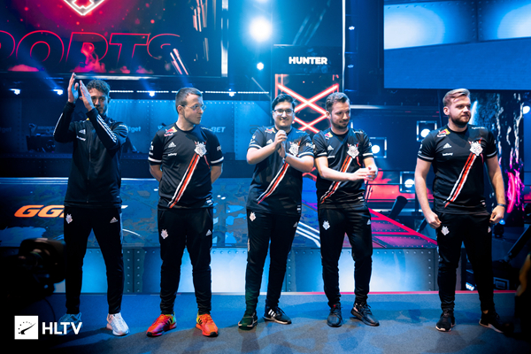 VIT官宣新赛季阵容：Perkz＋Carzzy