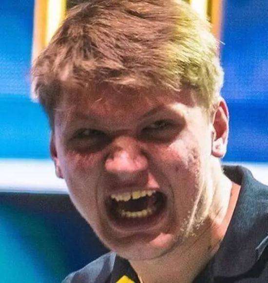 资讯《绝地求生》加油站在哪？帝斯顿地图加油站位置介绍